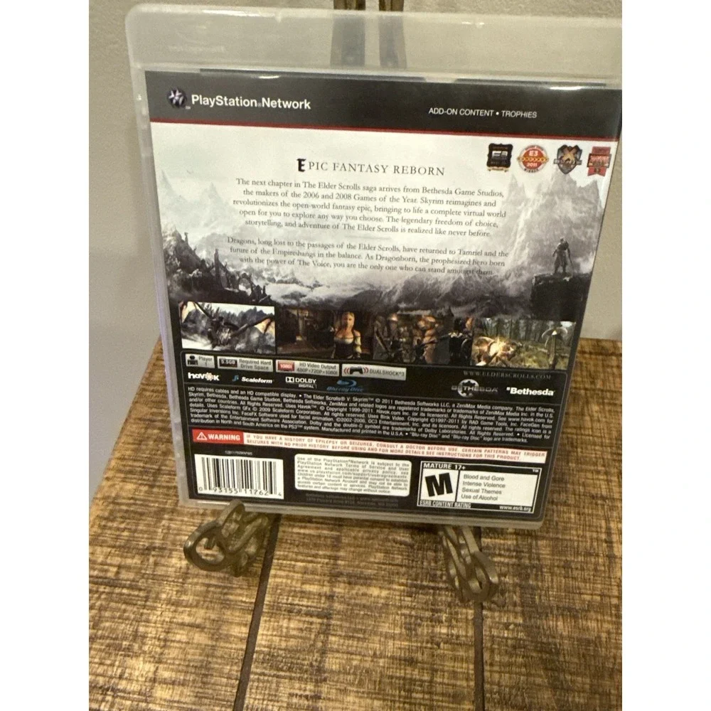 The Elder Scrolls V: Skyrim (PlayStation 3, 2011) Complete In Box With Manual